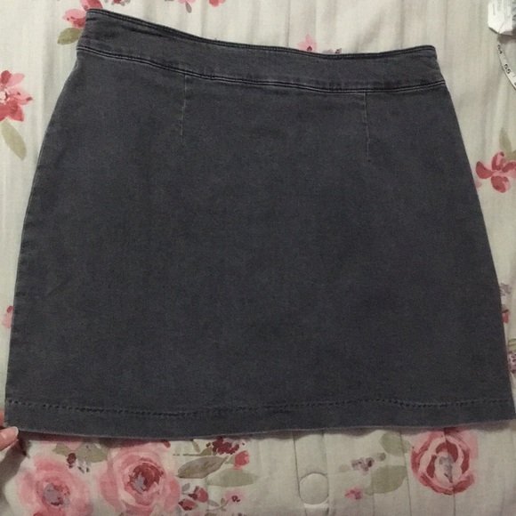 Zip up dark gray skirt - Picture 4 of 7